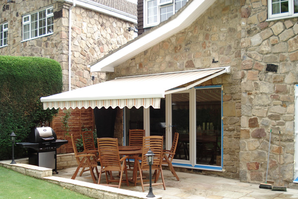 awnings and canopies